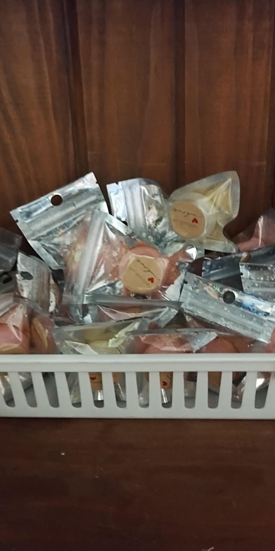Lip Balm Burt Bees Dupe